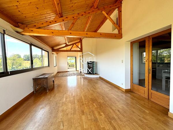 79200 PARTHENAY Maison de caractère à Parthenay