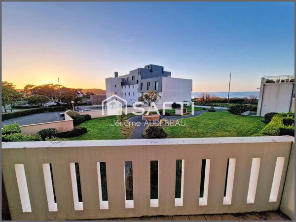 VUE MER, GRAND BALCON, PARKING, PROCHE PLAGE, GR34 ET GOLF