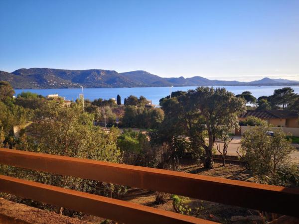Maison belle vue mer à moins de 150 m de la plage