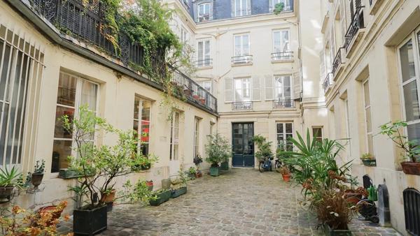 Appartement Paris 6e - SAINT-ANDRÉ DES ARTS