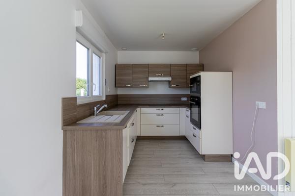 Maison à vendre 4 pièces 91,3 m² Conches-en-Ouche
