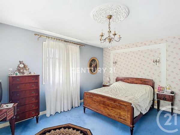 Maison à vendre  4 pièces - 222,90 m2 AUBAGNE - 13