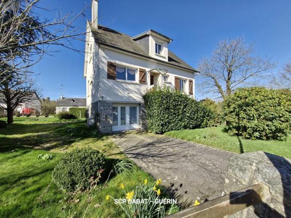 Maison à vendre à Saint-Hilaire-du-Harcouët dans la Manche (50730), ref : 8472