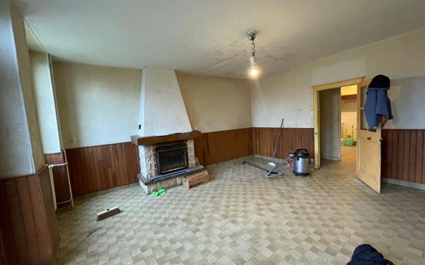 Maison à vendre    4 pièces •  Saint-Amand-Montrond