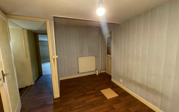 Maison à vendre    4 pièces •  Saint-Amand-Montrond