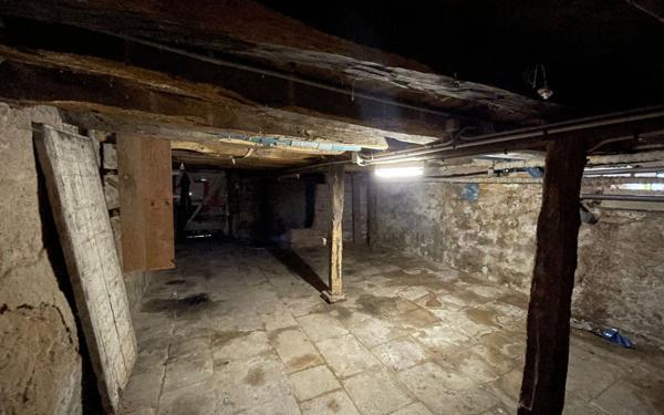 Maison à vendre    4 pièces •  Saint-Amand-Montrond