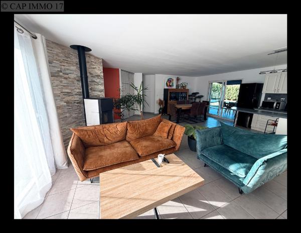 Maison de 100,75 m² en vente à AXE LA ROCHELLE - NIORT