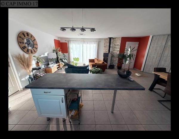 Maison de 100,75 m² en vente à AXE LA ROCHELLE - NIORT