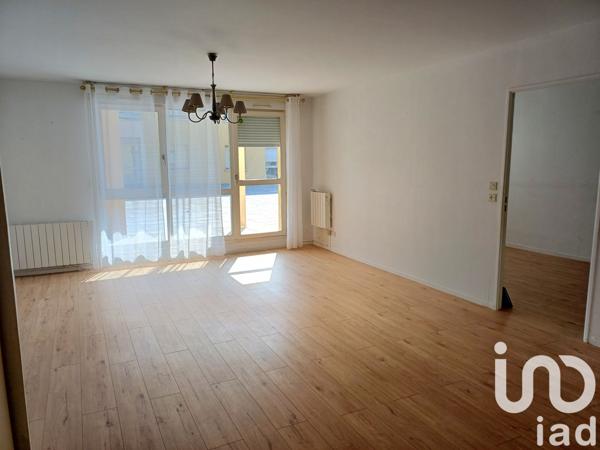 Apartment for sale 2 rooms 50 m² Thorigny-sur-Oreuse