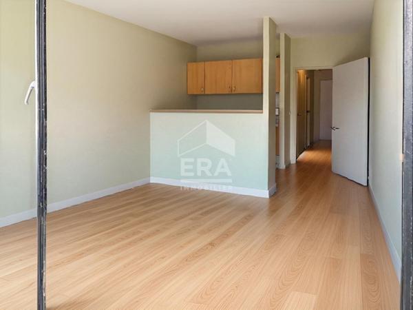 Victor Hugo : Studio avec balcon