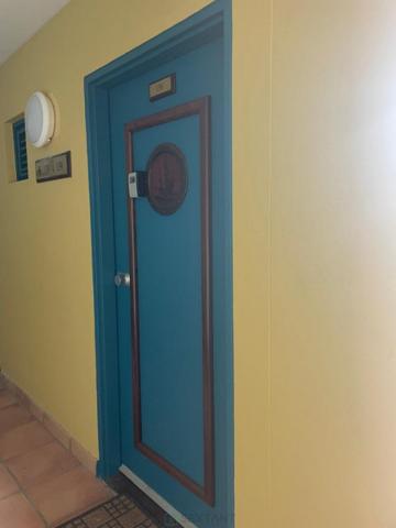 Studio prêt à être loué dès le lendemain de l'acquisition, vendu meublé et équipé à 5mn à pied de la plage sinon vous pouvez profiter de la piscine.