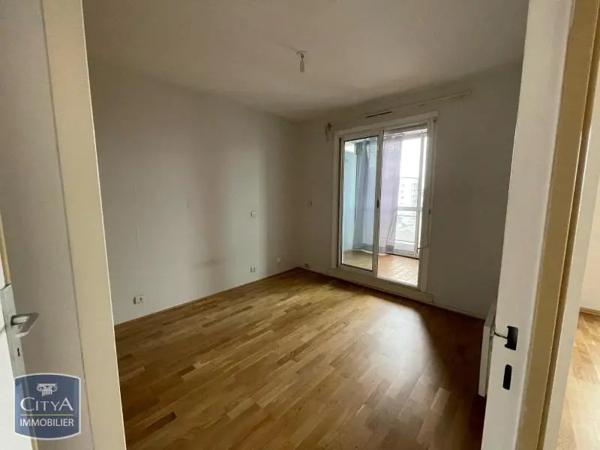 Appartement à louer 2 pièces 53.24m² Pau (64000)