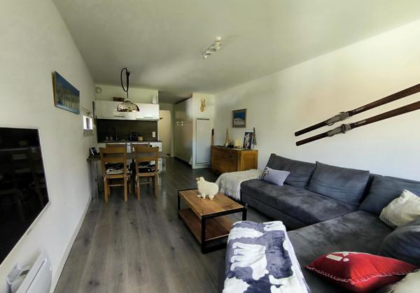 Appartement t2+coin montagne-45m2-La-Salle-Les-Alpes