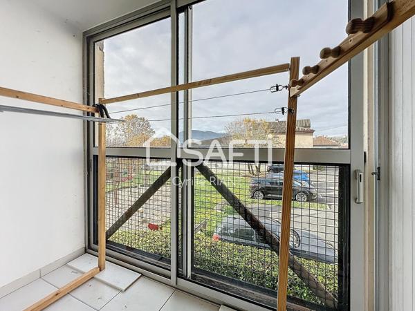 Appartement  avec loggia et garage