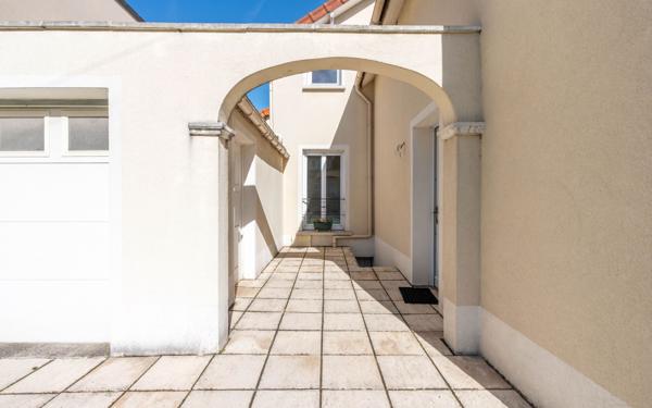 Maison à vendre    7 pièces • 130 m2 Maisons-Alfort