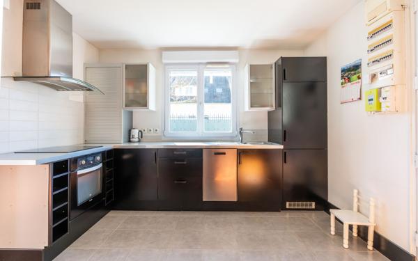 Maison à vendre    7 pièces • 130 m2 Maisons-Alfort