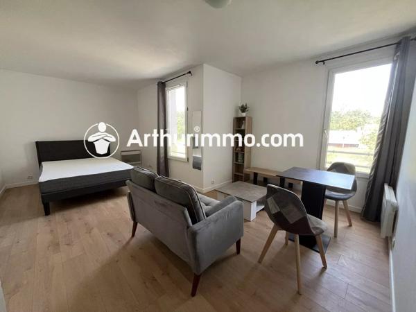 Location                                                      Appartement
                        
                     1 pièces                      30 m2                     à Savigny-le-Temple
