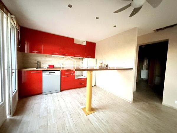 Charmant 2 pièces avec grande terrasse plein sud – Le Lavandou