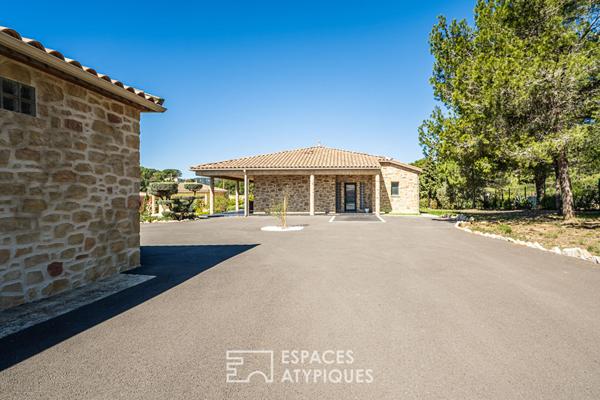 Contemporaine d’exception avec dépendances dans un écrin de verdure- Idéal activité libérale ou projet location saisonnière