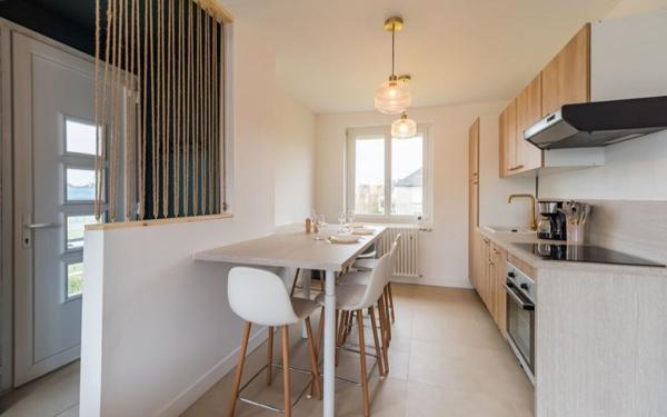 Maison à louer    5 pièces •  Guingamp