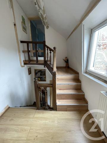 Immeuble à vendre  225 m2 GUISE - 02