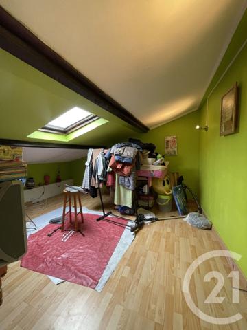 Immeuble à vendre  225 m2 GUISE - 02