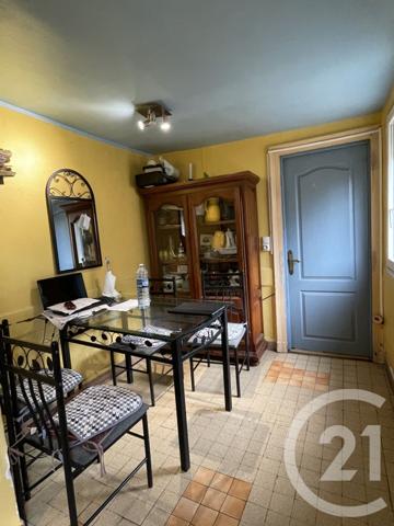 Immeuble à vendre  225 m2 GUISE - 02