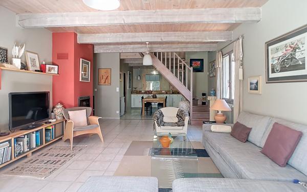 Maison à vendre    5 pièces • 137,84 m2 Rochefort-du-Gard