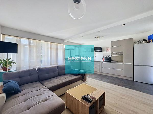 Appartement 2 pièces de 49 m² à Franconville ? Ravalement réalisé il y a moins de 5 ans ? Proche de toutes les commodités ? Cave et parking
