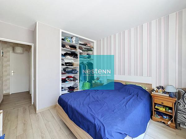 Appartement 2 pièces de 49 m² à Franconville ? Ravalement réalisé il y a moins de 5 ans ? Proche de toutes les commodités ? Cave et parking