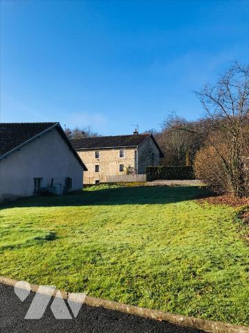 Petit village à 10 minutes de Rioz