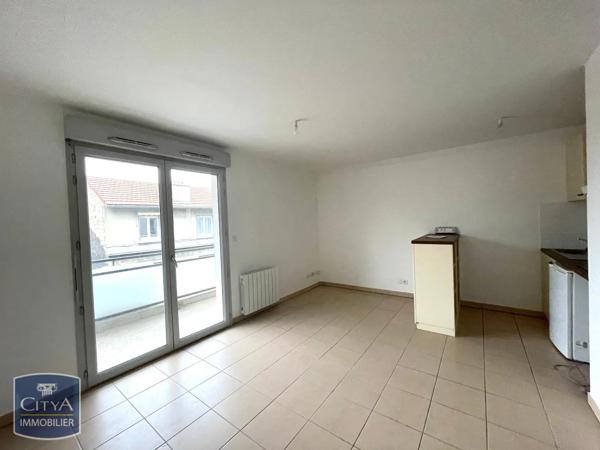 Appartement à louer 2 pièces 42.12m² Saint-Étienne (42100)