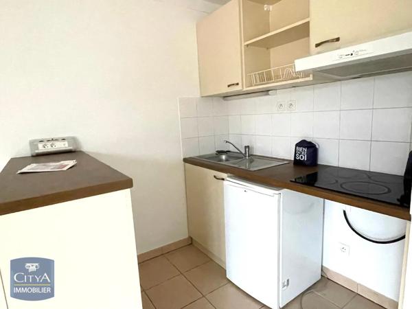 Appartement à louer 2 pièces 42.12m² Saint-Étienne (42100)