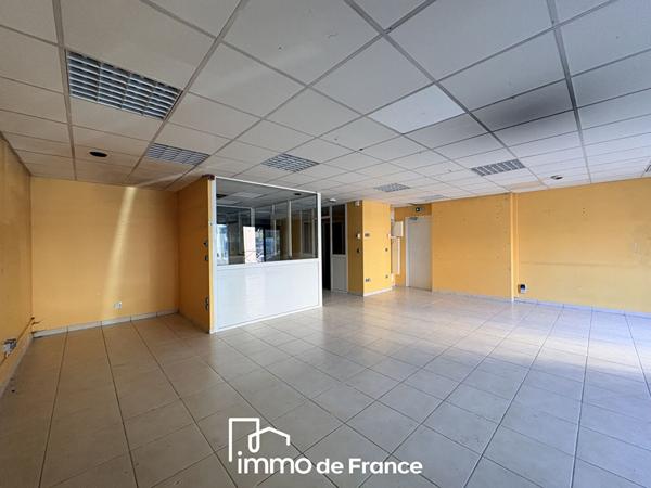 Local commercial Rodez 13 pièces 217.43 m2