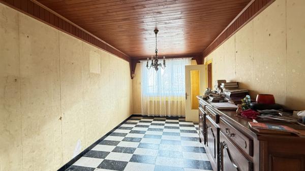 NOAILLES Maison, Séjour, salle à manger, Cuisine, 2 chambres, Salle d'eau, Grenier, Garage, dépendance, cave, Jardin