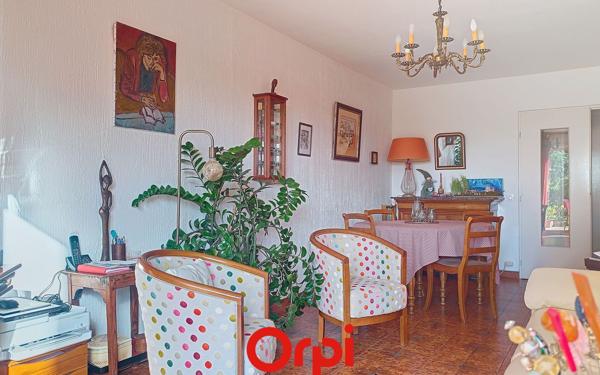 Appartement à vendre    3 pièces • 60,24 m2 Bandol