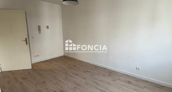 Location Studio 21.99 m² - Chessy 77700