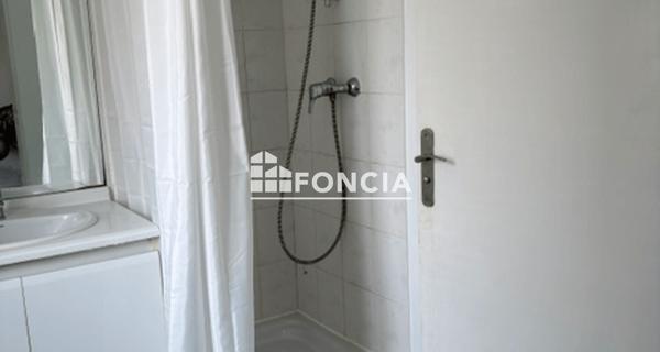 Location Studio 21.99 m² - Chessy 77700