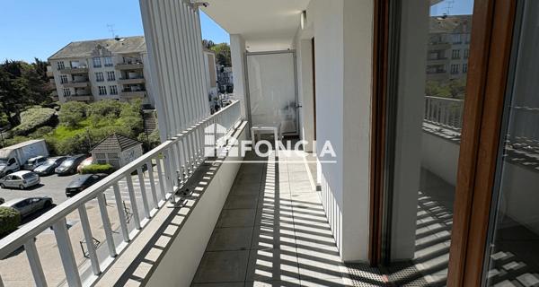 Location Appartement 2 pièces 46.4 m² - Ris-orangis 91130