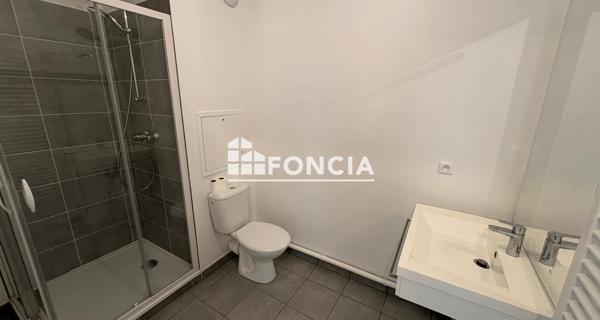 Location Appartement 2 pièces 46.4 m² - Ris-orangis 91130