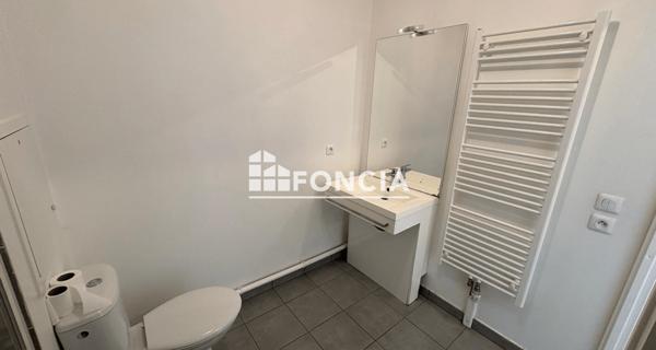Location Appartement 2 pièces 46.4 m² - Ris-orangis 91130