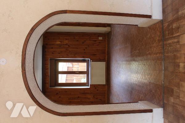 Maison mitoyenne d'env. 130m² habitable  sur 1293m² de terrain avec garage et terrasse couverte