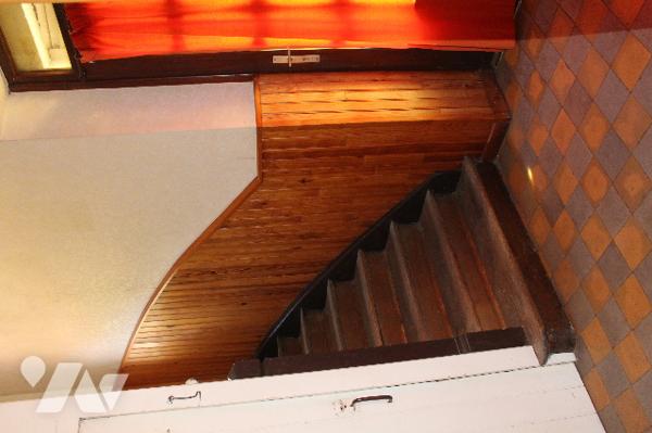 Maison mitoyenne d'env. 130m² habitable  sur 1293m² de terrain avec garage et terrasse couverte