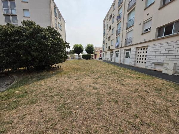 Appartement à CHATEAUROUX (36000)