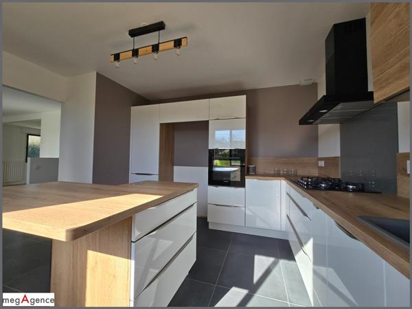 Maison à SAINT-ETIENNE-EN-COGLES, 35460 - 7 pièces 112m²