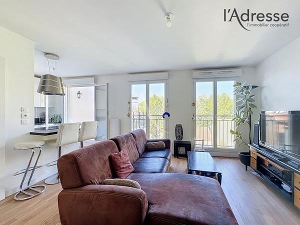 PUTEAUX/ République - Appartement 3 pièces 62 m² - 1 Terrasse 16m² - 1 Cave
