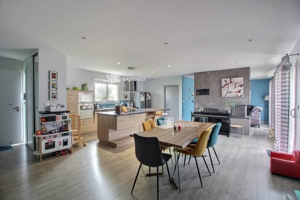 Maison Prahecq 6 pièce(s) 144 m2