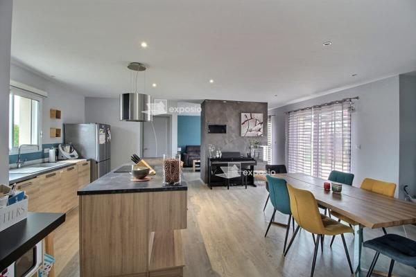 Maison Prahecq 6 pièce(s) 144 m2