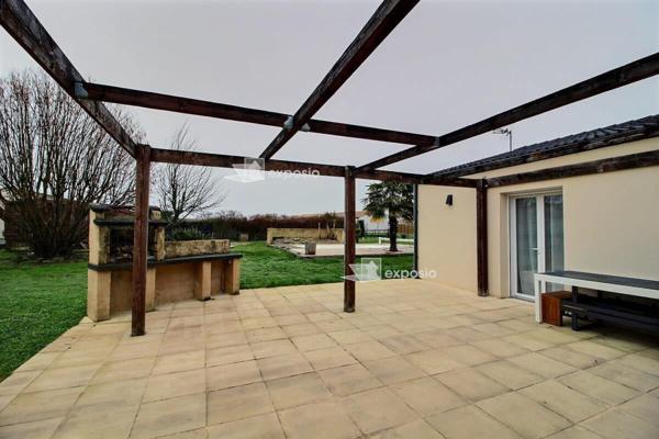 Maison Prahecq 6 pièce(s) 144 m2