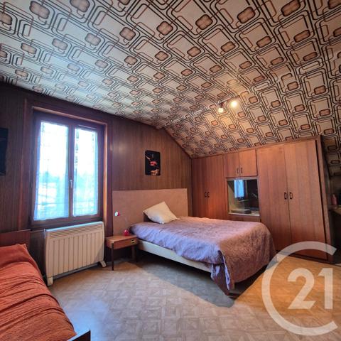 Maison à vendre  6 pièces - 197,93 m2 RIORGES - 42